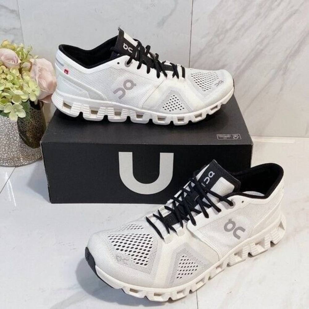 On Running White and Black Sneakers